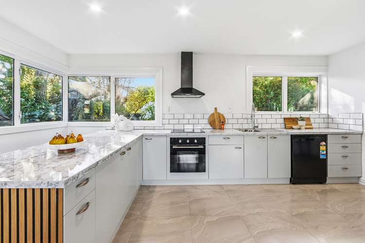 52 Orrick Crescent_1