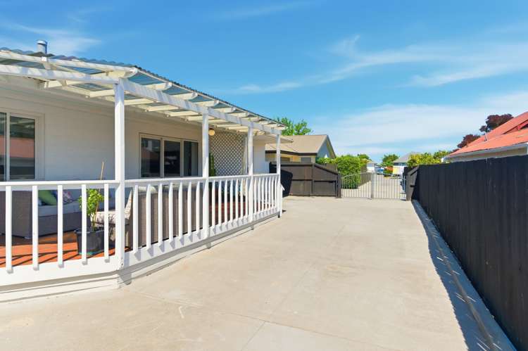 2/43 Neill Street Hornby_13