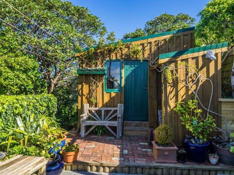 6 Nakora Road Karaka Bays_37