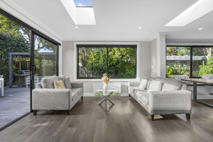 106 Barton Avenue Heretaunga_11