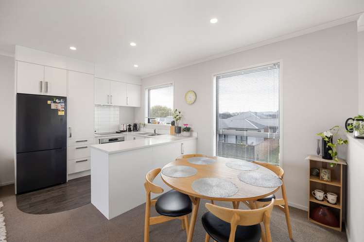 8/37 North Ridge Drive_5