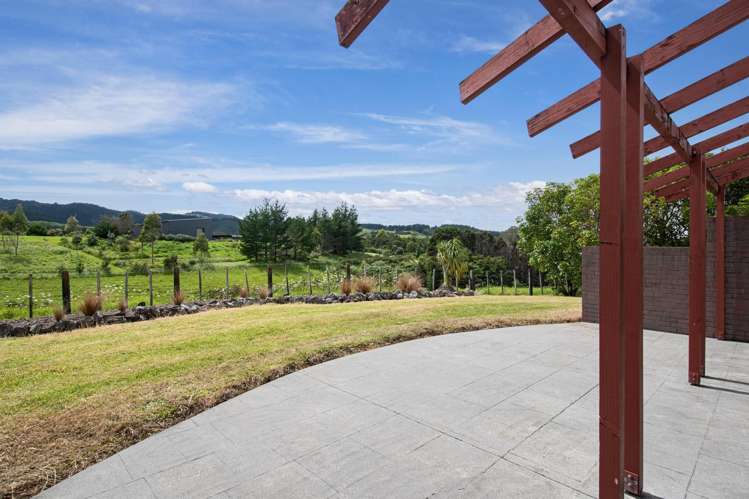 239 Old Parua Bay Road Abbey Caves_12