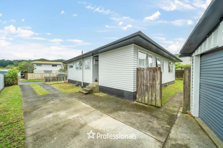 4 Bexley Grove Wainuiomata_9
