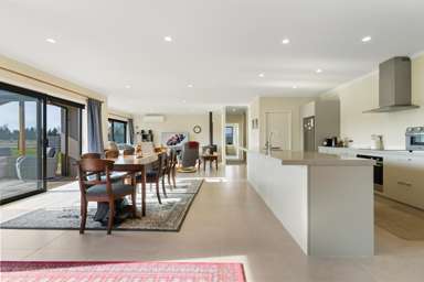 13 White Road_4