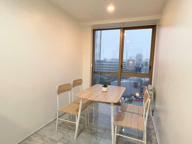 9N/36 Day Street 10015_2