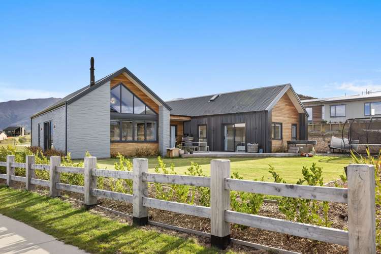 2 Carrickmore Crescent Wanaka_25
