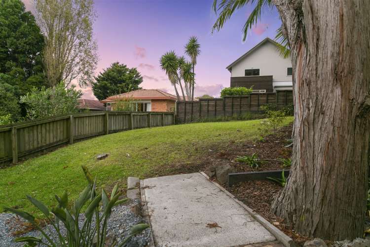 32 Windermere Crescent Blockhouse Bay_25