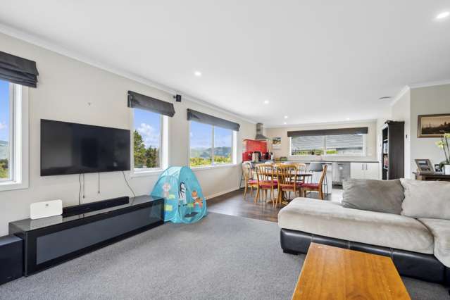 2 Richard Sadleir Way Belmont_2