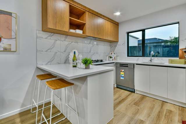 1/73 Alabaster Drive Papatoetoe_4