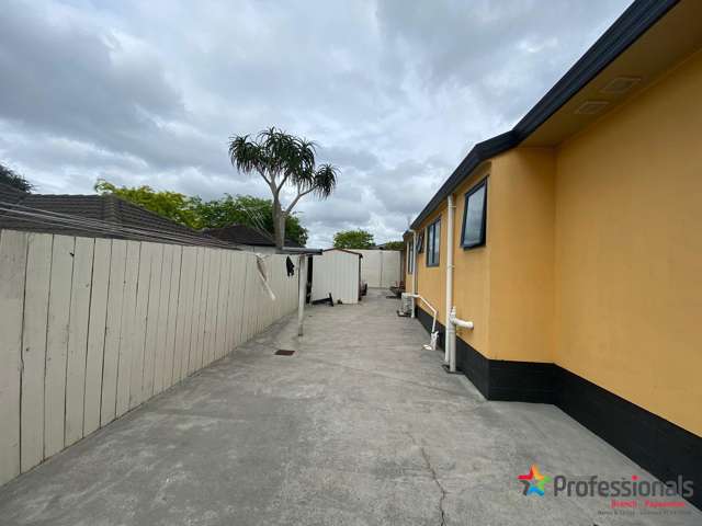 32 Rathmar Drive Manurewa_1