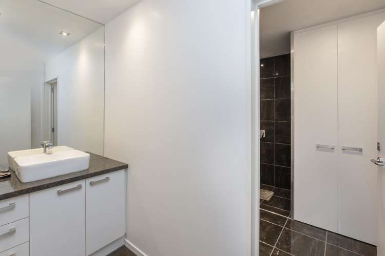 1/8 Homersham Place Burnside_15