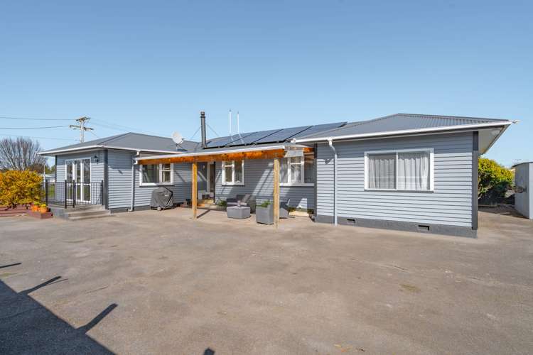 25 Surrey Street Solway_26