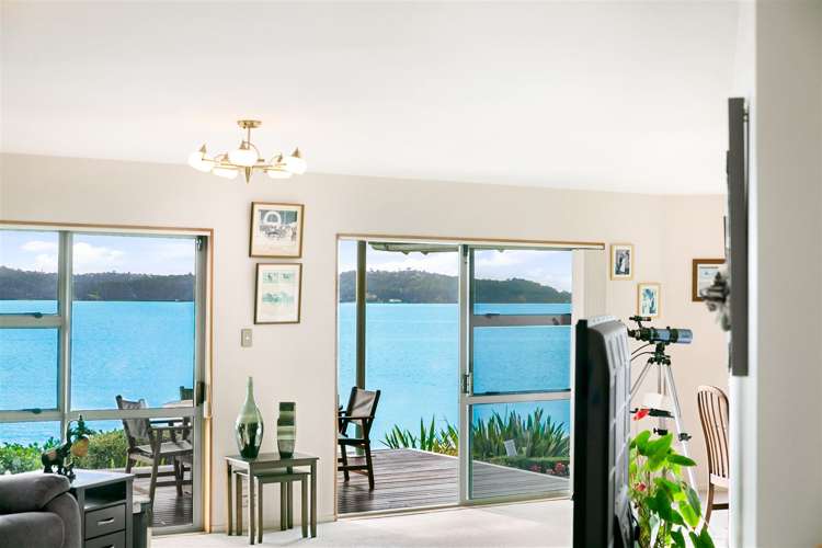 2/62 Spinnaker Drive Te Atatu Peninsula_5