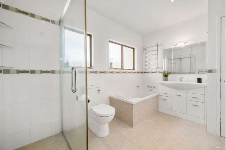 2/33 Glenvar Road Torbay_6