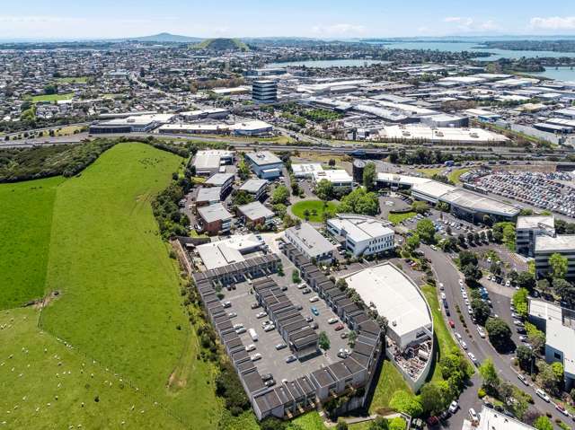 36.1/3 Pacific Rise Mt Wellington_4