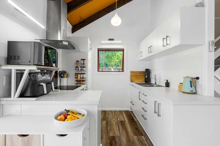 17 Sunset Street Hilltop_6