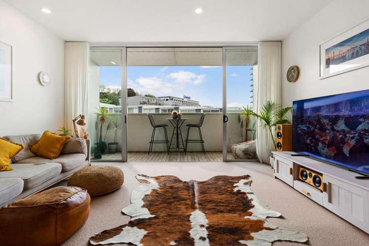 3B/10 Fisher-Point Drive Freemans Bay_17