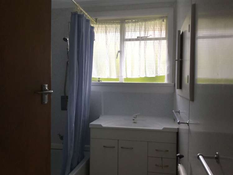 39 Stamford Street Balclutha_7