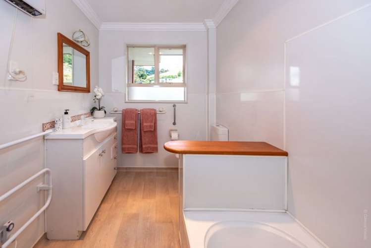 9 Mariners Cove Cass Bay_28