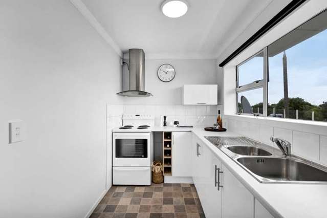 25B Port View Crescent Moturoa_4