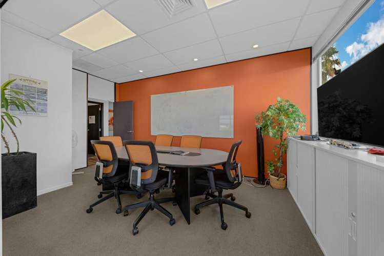 9/38 William Pickering Drive Albany_10
