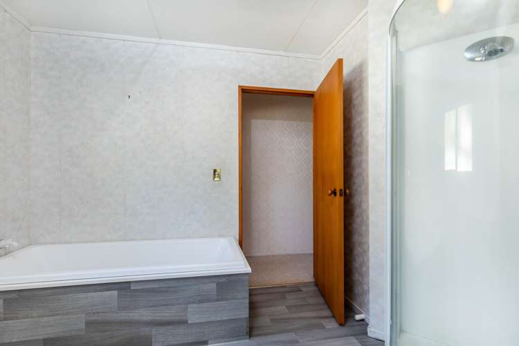 12a Glendale Place Witherlea_11