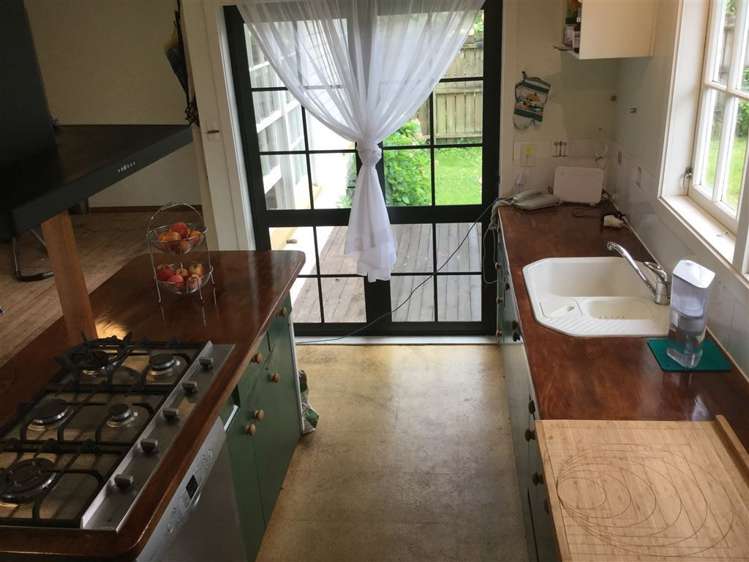 98 Thames Road Paeroa_5