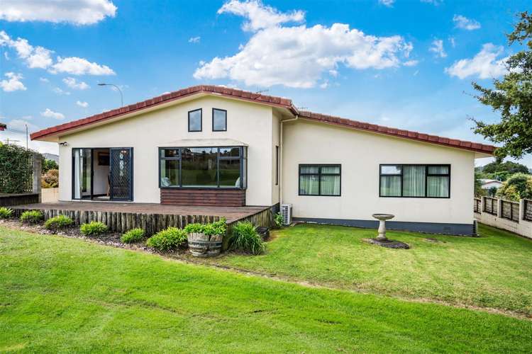 141 Paramount Parade Tikipunga_23