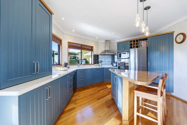 74 Koru Road Omata_4