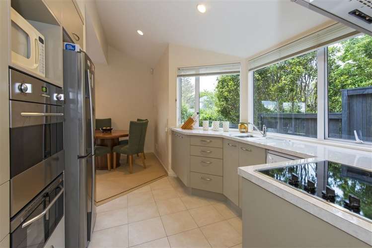 111a Bassett Road Remuera_12