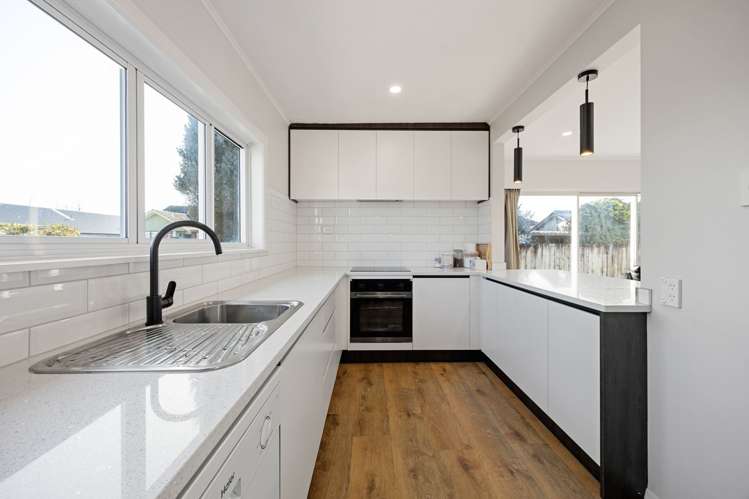 4 & 4A Mount View Road Melville_11