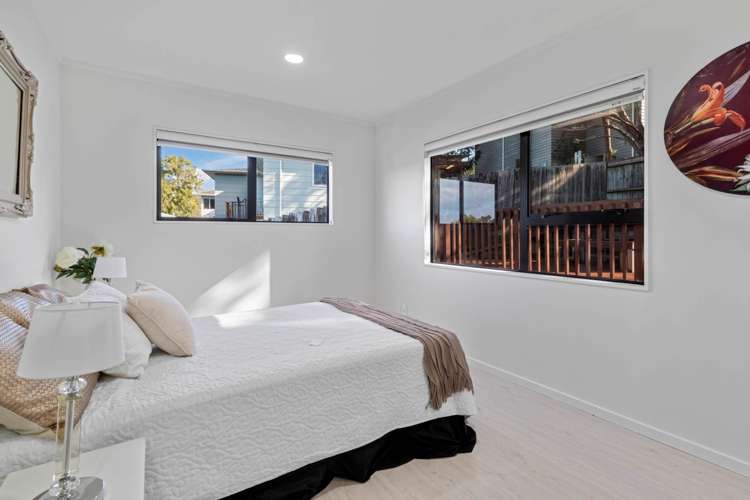 2/35 Camrose Place Glenfield_10