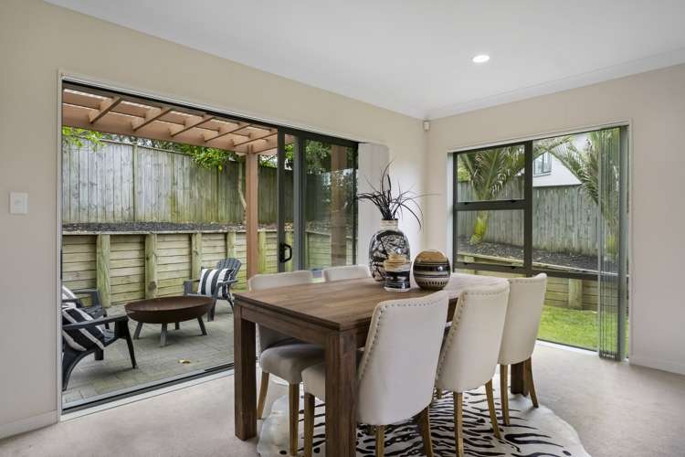 6 Solstone Place Flat Bush_11