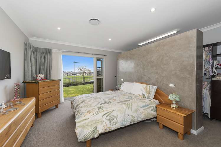 1 Kelly Maree Crescent Flagstaff_9