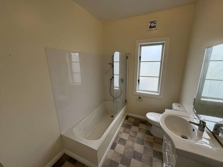 B/17 Plunket Street Kelburn_7