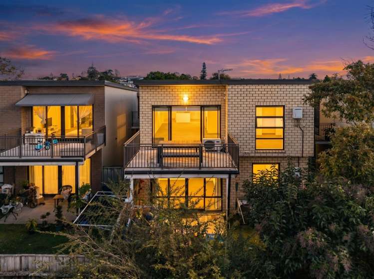 7/3 Woolfield Road_0