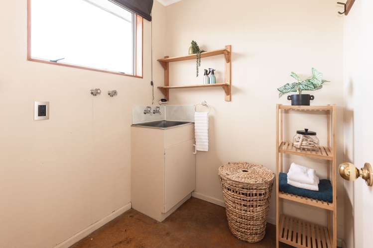 43 Ferry Road Spring Creek_10