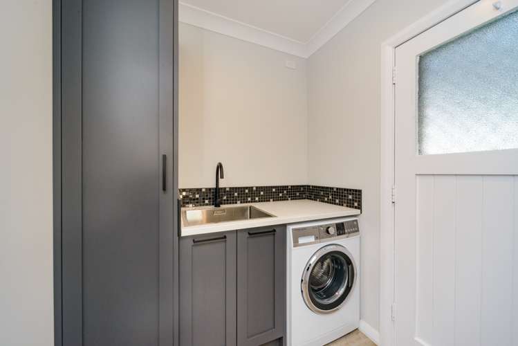 33b Clyde Crescent Roslyn_19