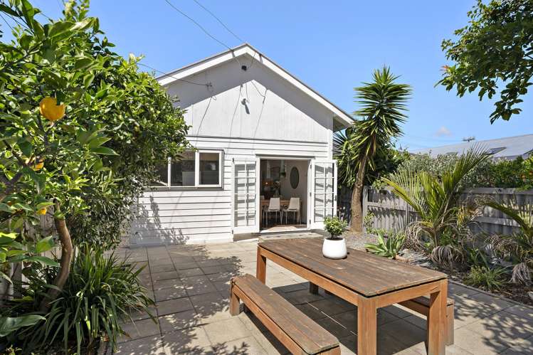 123 Nelson Street Petone_12