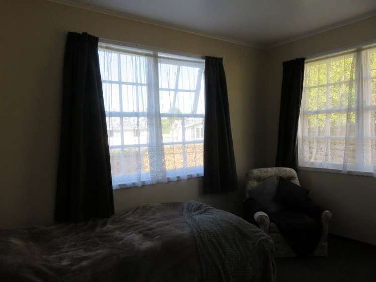 129 Tremaine Avenue Westbrook_9