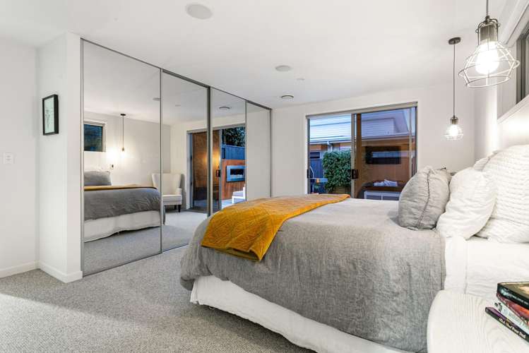 261 Lakes Boulevard Pyes Pa_21