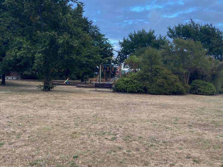 2/90 Bayswater Crescent Bromley_18