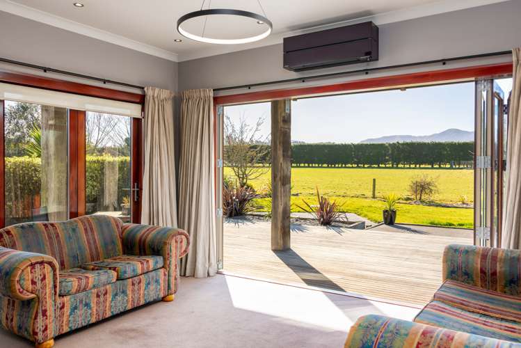 377 Loburn Terrace Road Loburn_11