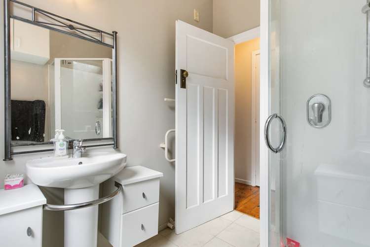 62a Don Buck Road Massey_14