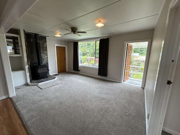 74 Main Road Hari Hari 1850_3