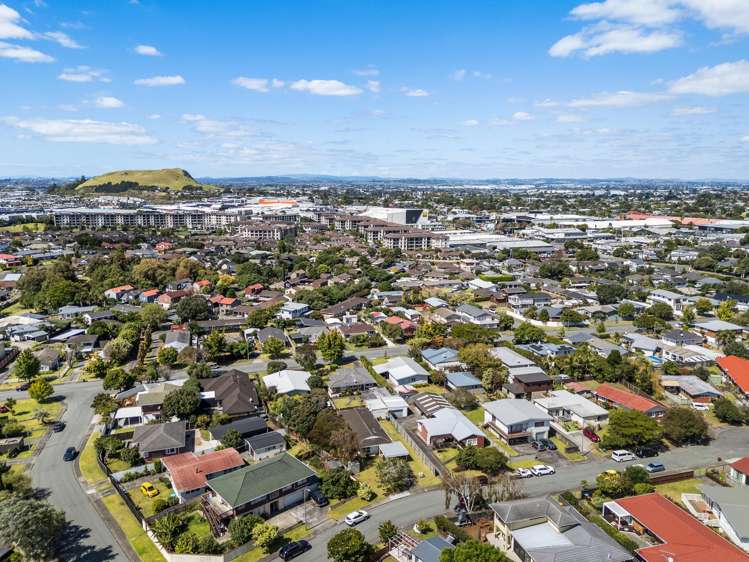 1/2 Glenties Lane Ellerslie_10