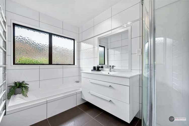 45 Rossiter Avenue Waterloo_13