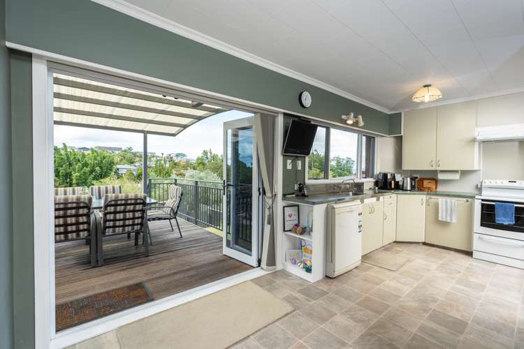 14 Tainui Street Onerahi_11