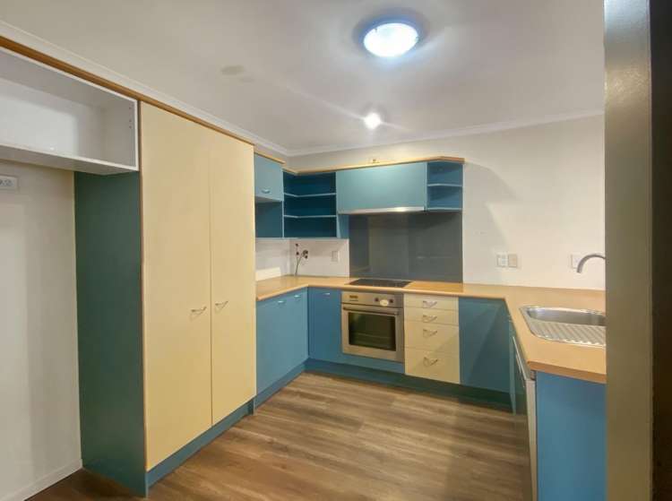 16 Loveridge Place 10767_1