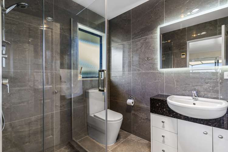 28 Nanleen Rise Manurewa_15